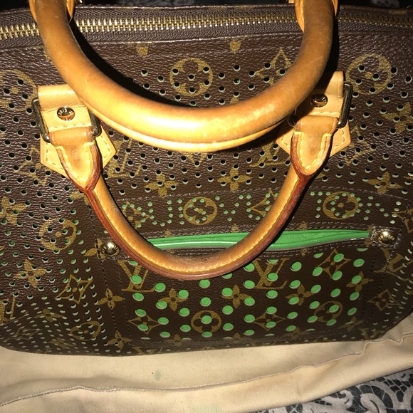 Louis Vuitton Limited Edition perforated Speedy - Picture 2 of 8